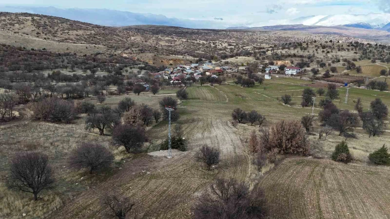 Elazığ&rsquo;ın k&ouml;ylerinde i&ccedil;me suyu sorunları &ccedil;&ouml;z&uuml;l&uuml;yor

