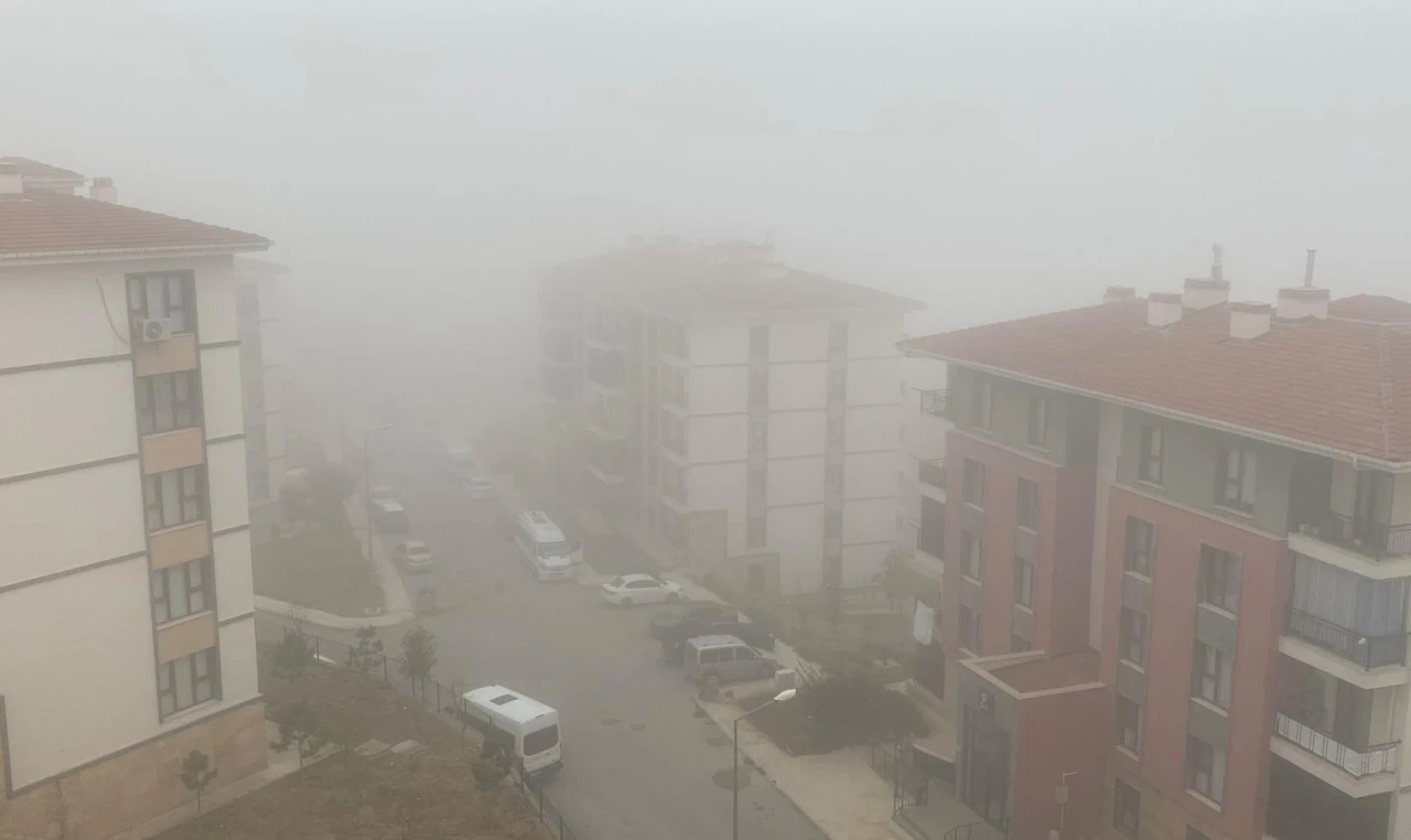 Elazığ’ın yüksek kesimlerde sis etkili oldu
