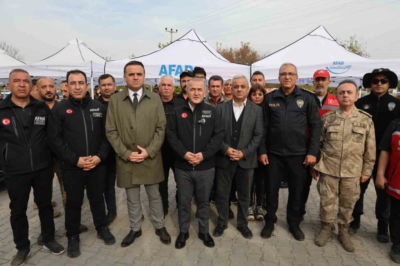 Elazığ Valisi Hatipoğlu: &quot;Çalışmalarımız çocuğumuz bulununcaya kadar devam edecek&quot;
