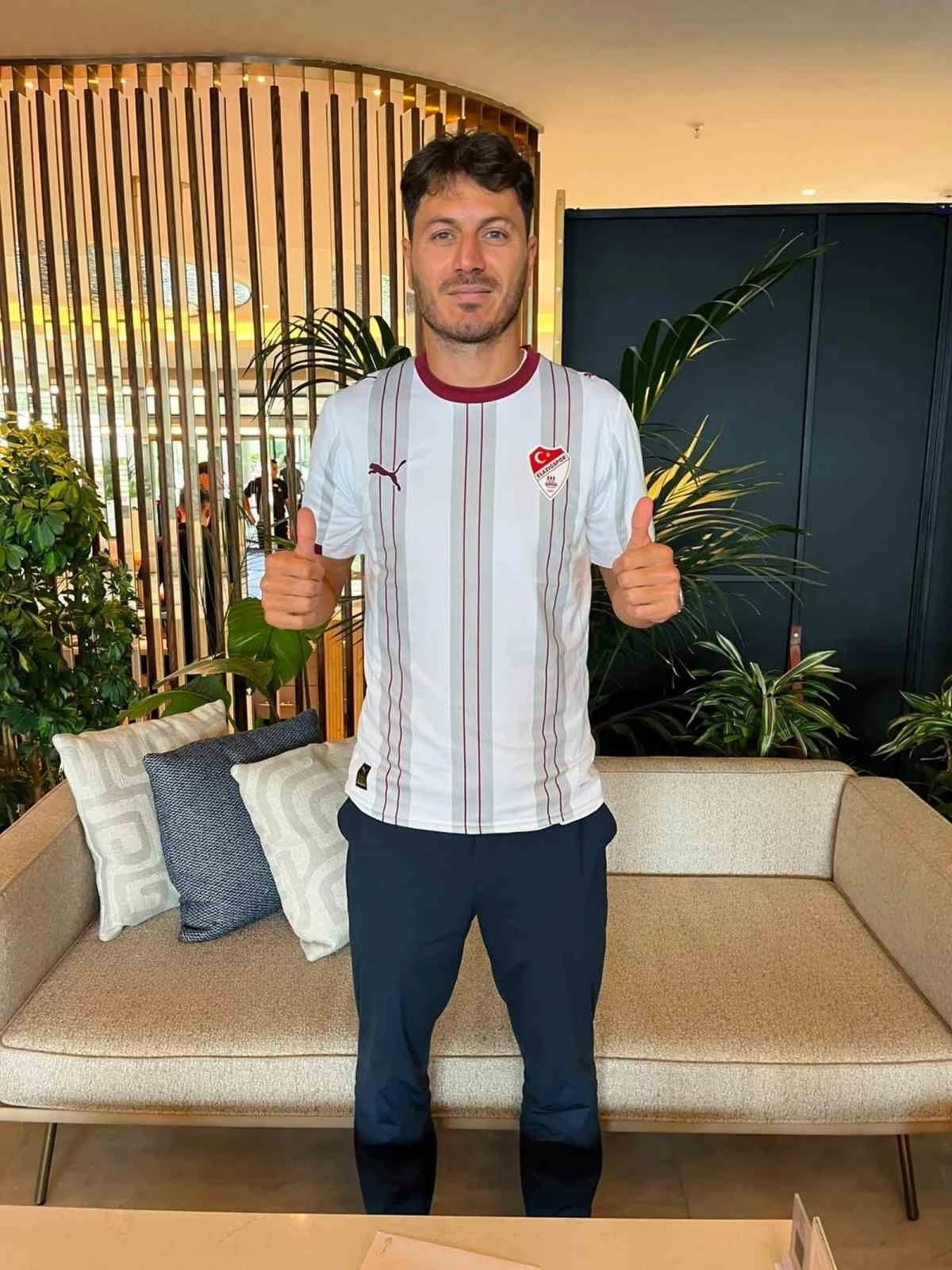 Elazığspor Feyyaz Belen&rsquo;i a&ccedil;ıkladı
