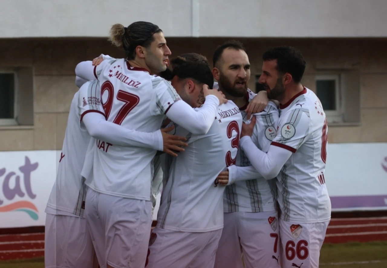 Elazığspor, T&uuml;rkiye&rsquo;de bu sezonun en &ccedil;ok gol atan takımı
