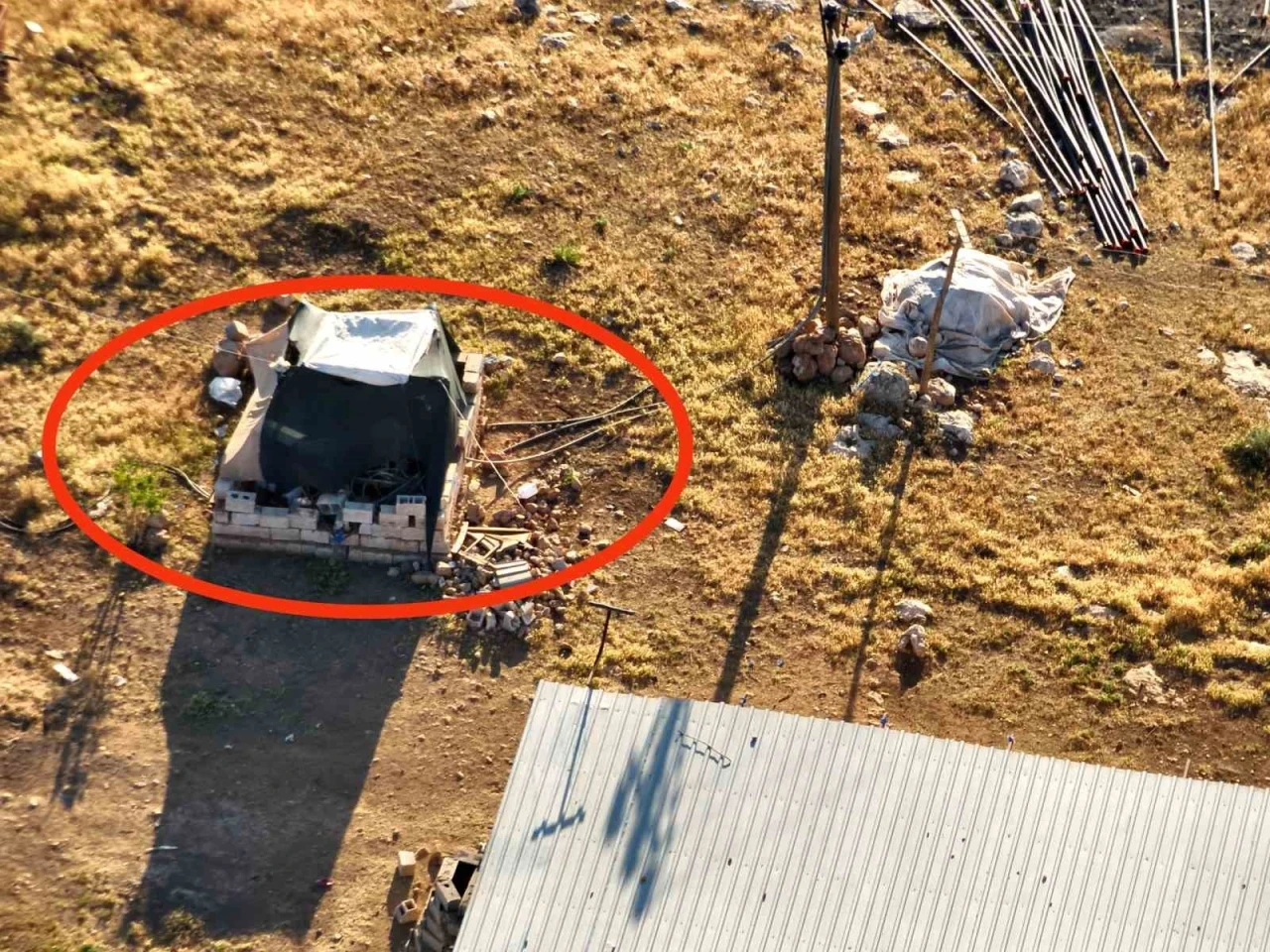 Elektrik personeline saldırı, kaçak trafodan hayatını kaybetti
