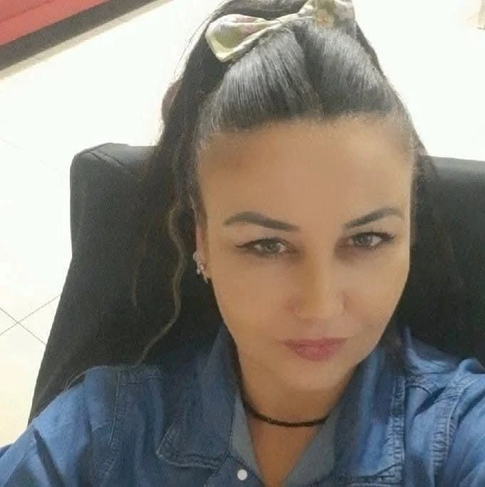 Elma yerken nefessiz kalan g&uuml;venlik g&ouml;revlisi hayatını kaybetti
