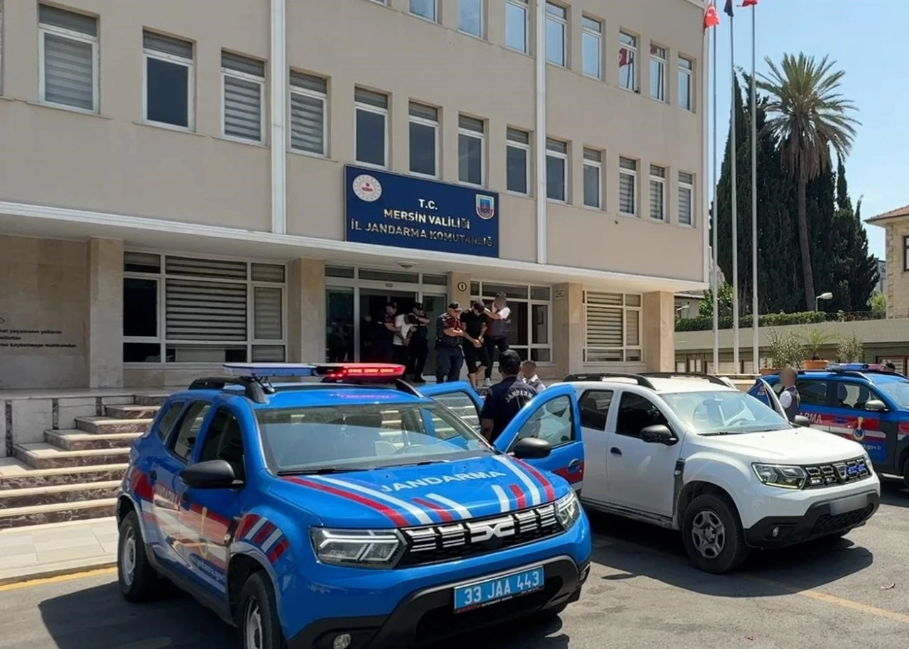 Emanet silahla 60 yaşındaki kadını öldürüp, altınlarını gasp etmiş
