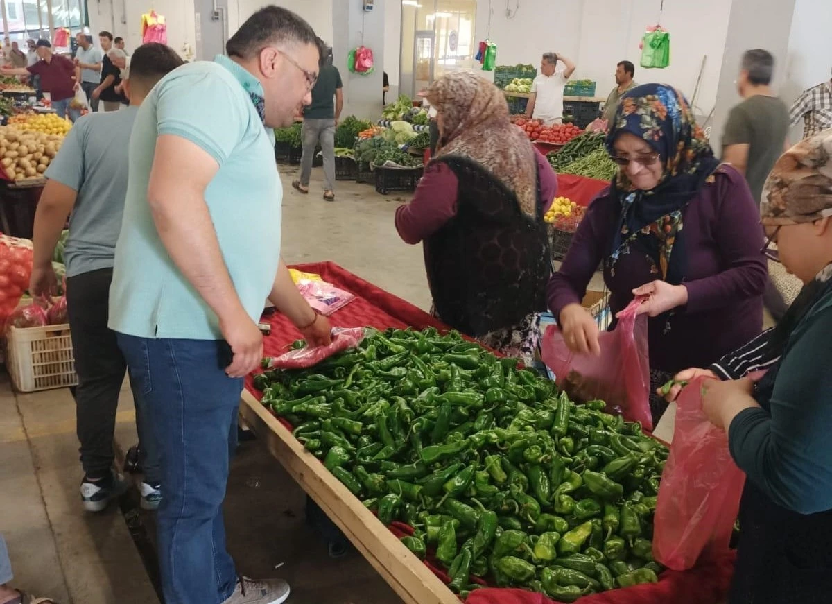 Emcelli Biberleri bayram sofralarının vazgeçilmezi oldu
