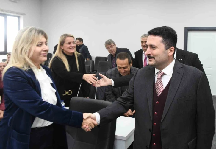 Emekli eğitim neferlerine ‘Hizmet Şeref Belgesi’
