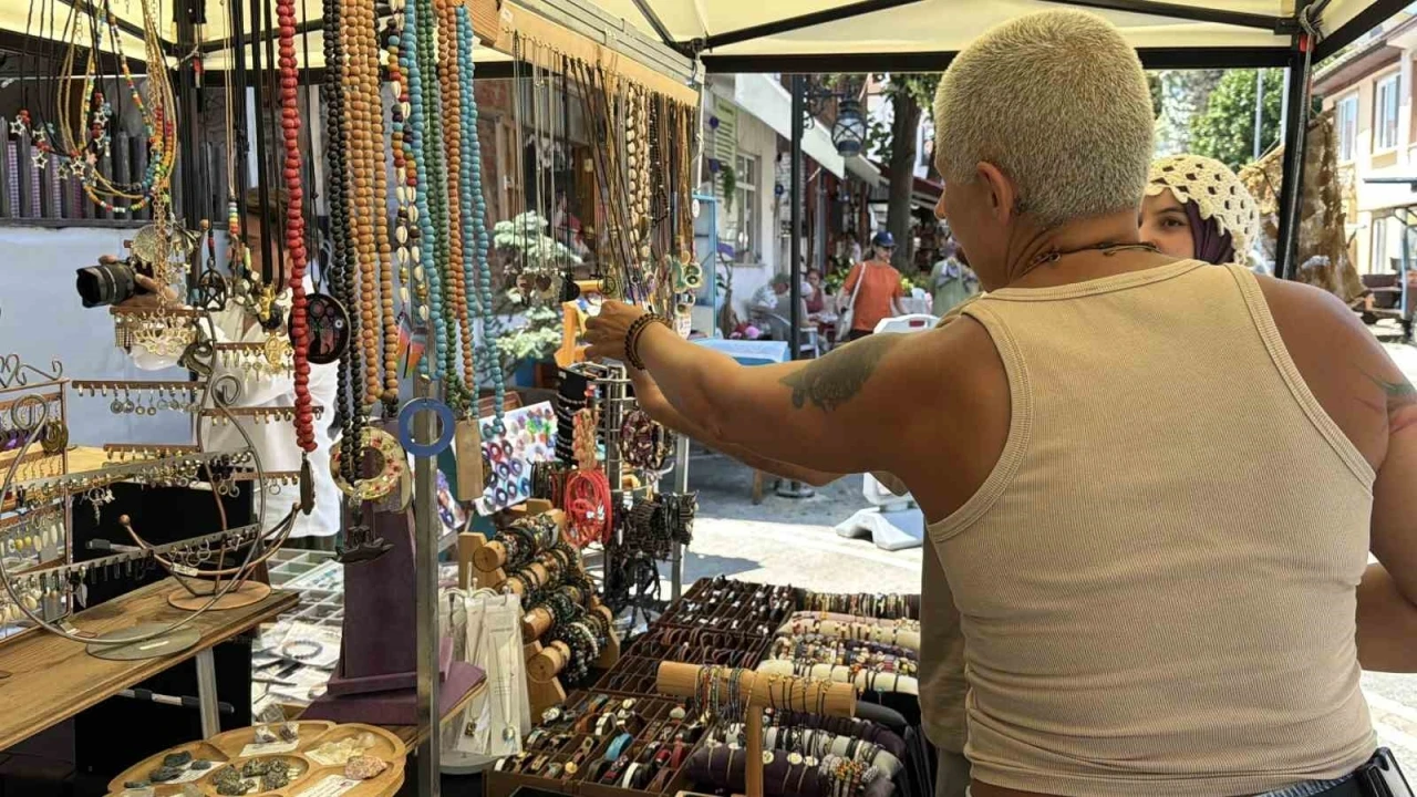 Emekli oldu hobisini d&uuml;kkana yansıttı
