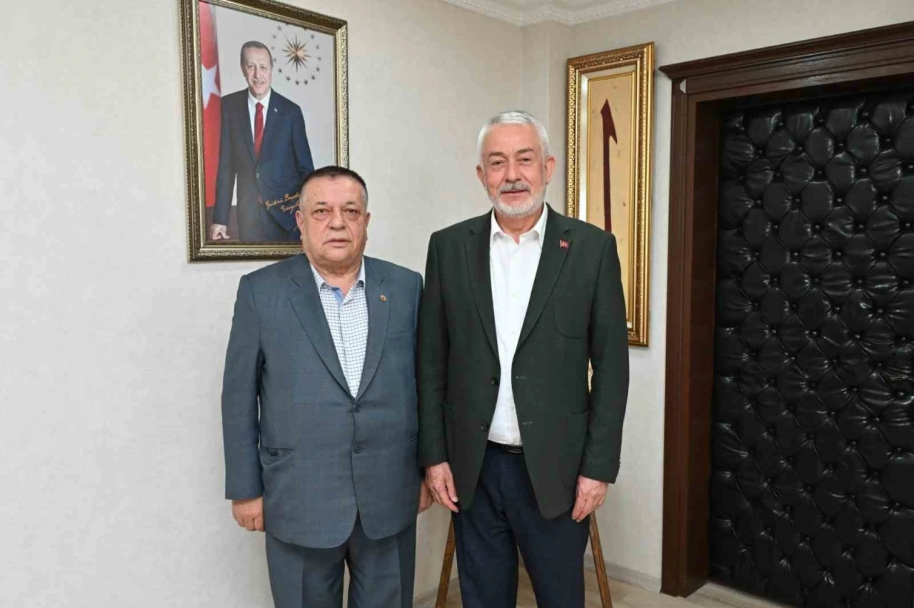Emeklilerden Başkan Başdeğirmen’e destek
