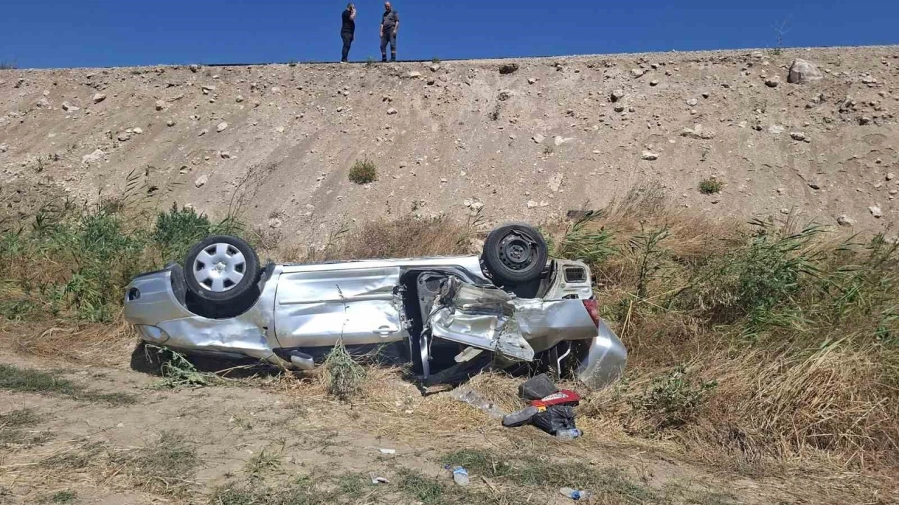 Emet-Hisarcık kara yolunda trafik kazası, 3 kişi yaralandı
