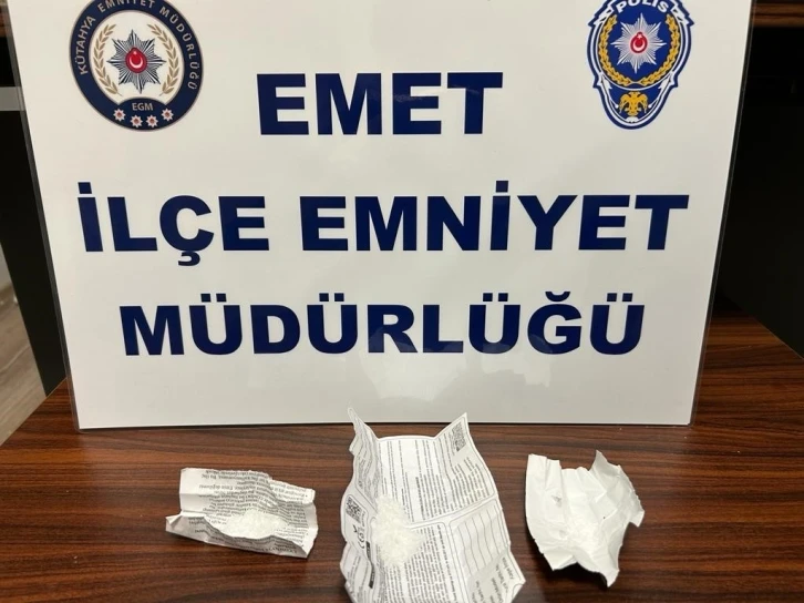 Emet&rsquo;te uyuşturucuyla yakalanan zanlı tutuklandı
