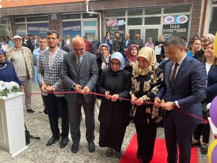 Emirdağ Aile ve Dini Rehberlik Merkezi açıldı
