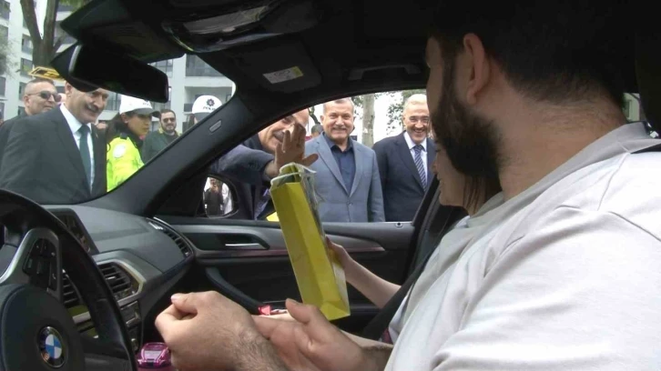 Emniyet Genel Müdürü’nden Bursa’da sürücülere hız uyarısı
