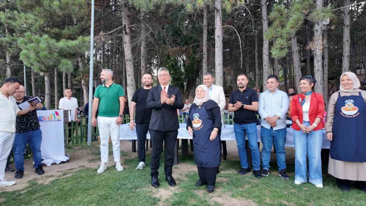 En iyi tarhanayı jüriye beğendirmek için yarıştılar
