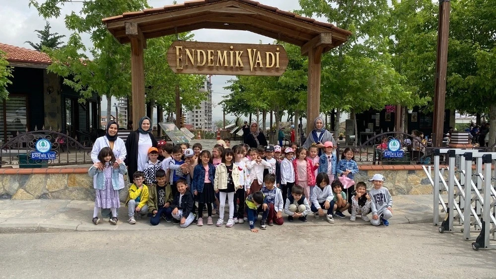 Endemik Vadi öğrencilerin yoğun ilgisiyle karşılaşıyor
