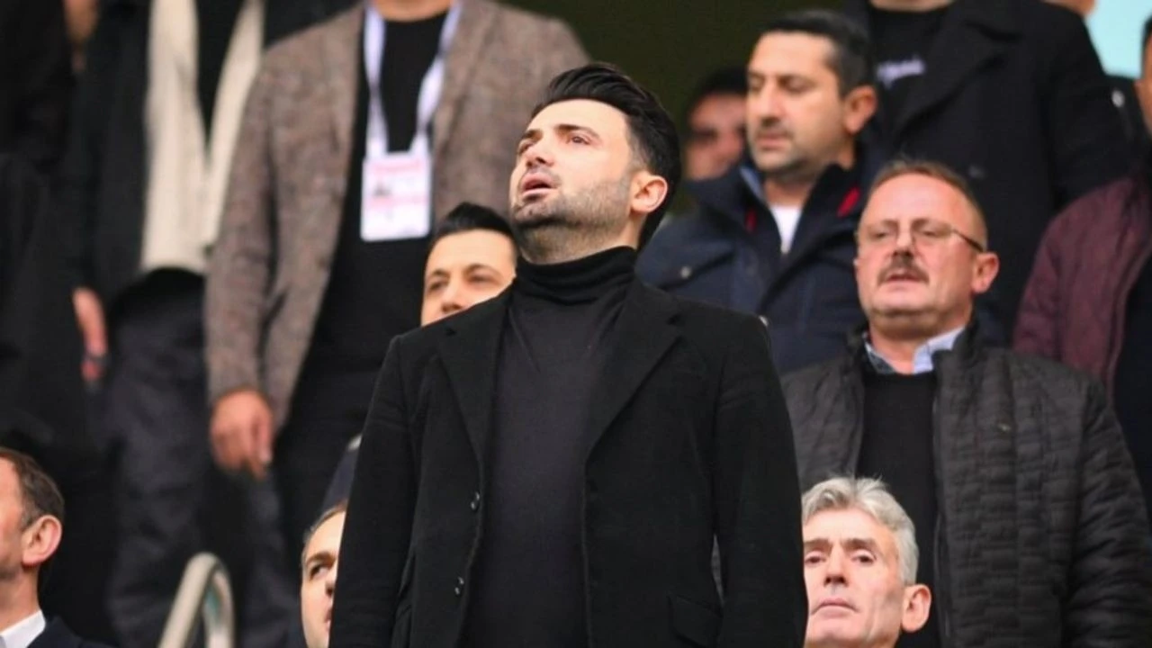 Enes &Ccedil;elik&rsquo;ten taraftarlara transfer mesajı
