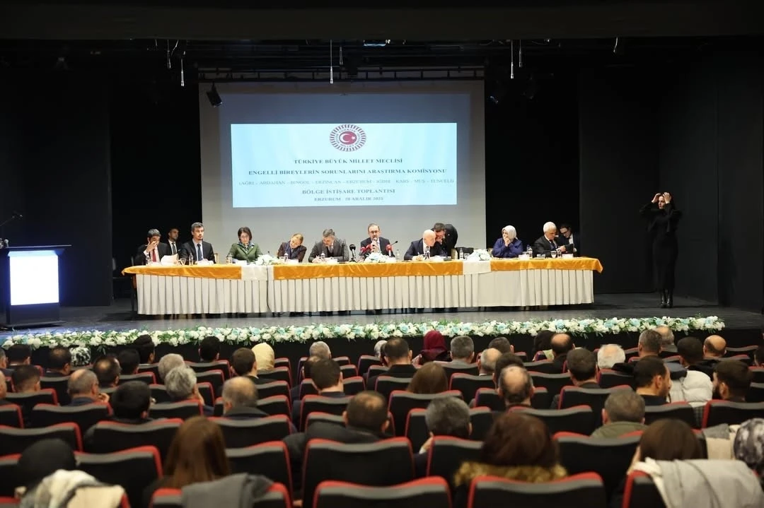 Engelli bireylerin sorunları Erzurum&rsquo;da konuşuldu
