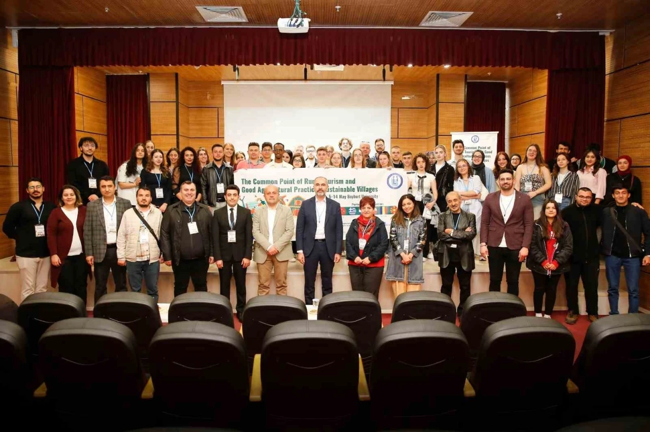 Erasmus+ destekli "S&uuml;rd&uuml;r&uuml;lebilir K&ouml;yler" Projesi tamamlandı
