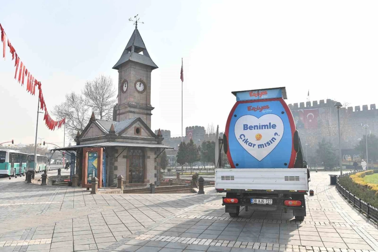 Erciyes A.Ş.&rsquo;den dikkat &ccedil;eken uygulama: &rsquo;Benimle &ccedil;ıkar mısın?&rsquo;
