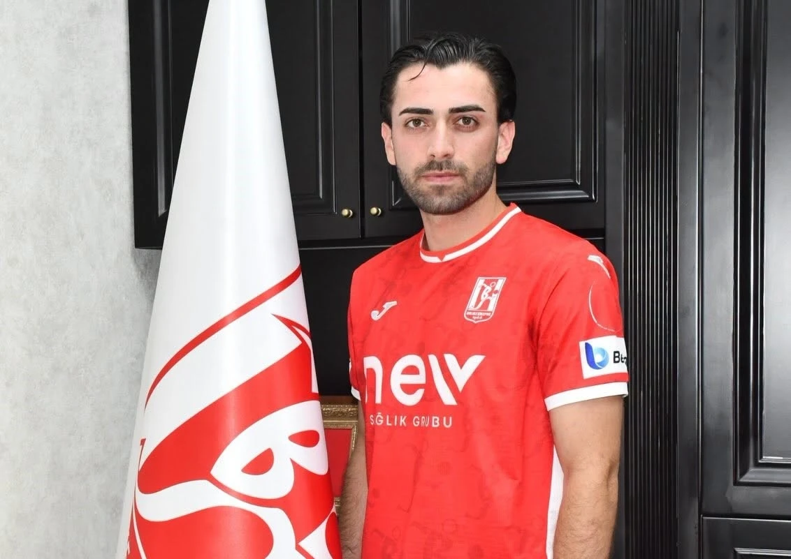 Erdal Kaya Balıkesirspor&rsquo;da
