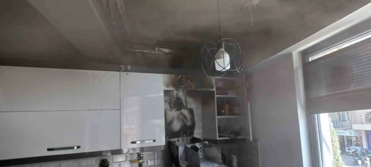 Erdek&rsquo;te aspirat&ouml;r yangına neden oldu
