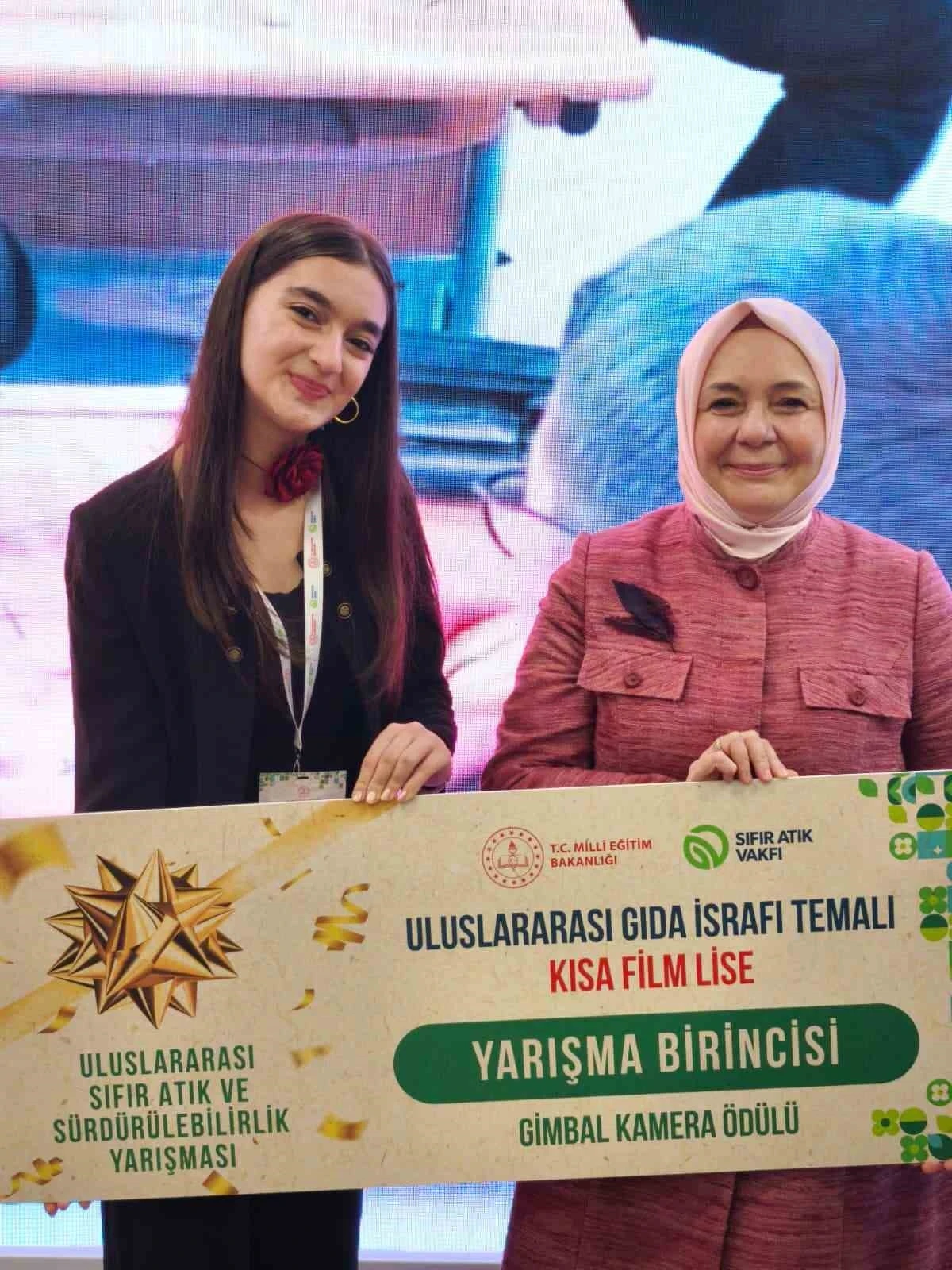 Erdem Koleji&rsquo;nden uluslararası gurur: Melek Ecem G&uuml;ven&rsquo;den &ouml;nemli başarı
