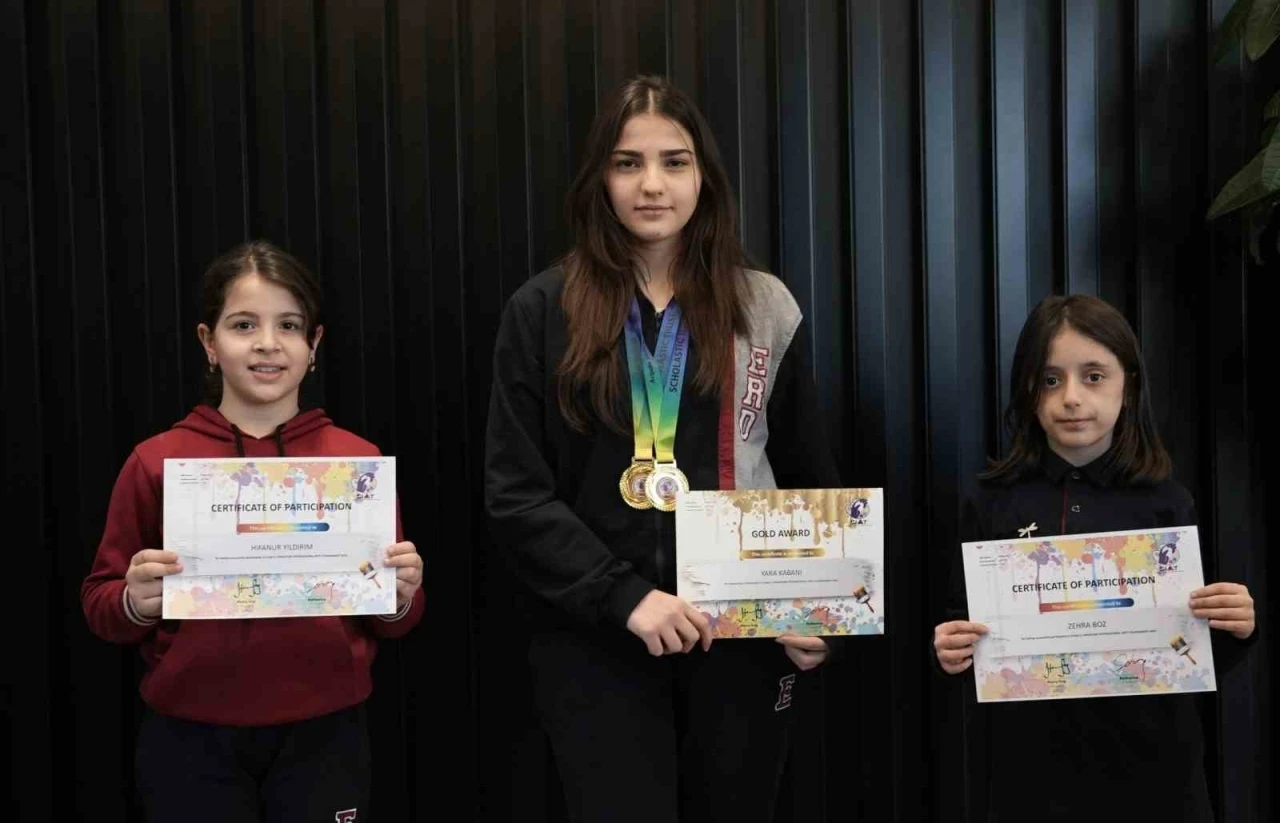 Erdem Koleji&rsquo;nden uluslararası sanat arenasında &ccedil;ok y&ouml;nl&uuml; başarı
