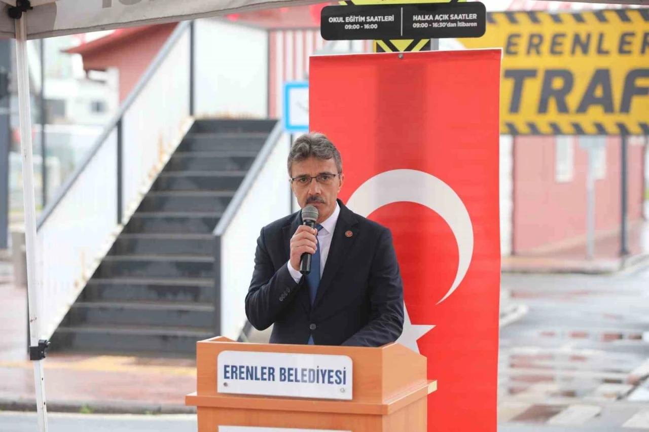 Erenler’de trafik ve ilk yardım haftası etkinliklerle kutlandı
