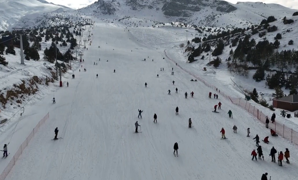 Ergan Kayak Merkezinde hafta sonu yoğunluğu

