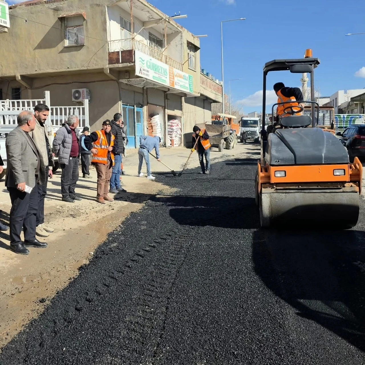 Ergani-&Ccedil;ermik yolunun yapımına başlandı
