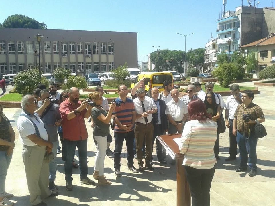 Erkek Eegemen meslekte denge değişti: Aydın basınında kadınlar &ccedil;oğunluğu ele ge&ccedil;irdi
