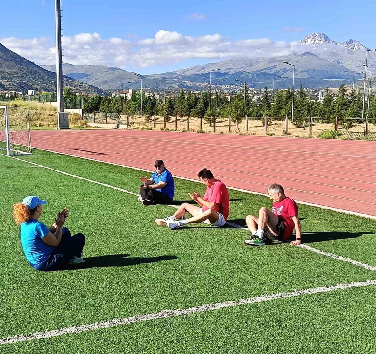 ERÜ’de ‘sabah sporu’ etkinliği başladı
