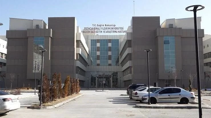 Erzincan&rsquo;a Devlet Hizmeti Y&uuml;k&uuml;ml&uuml;l&uuml;ğ&uuml; kapsamında 10 hekim atandı
