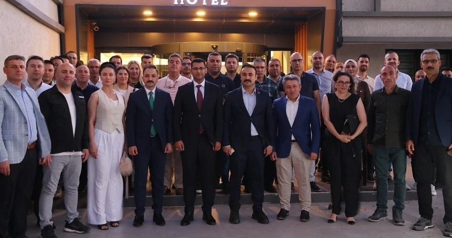 Erzincan Adliyesi&rsquo;nde tayini &ccedil;ıkan başsavcı ve savcılara veda
