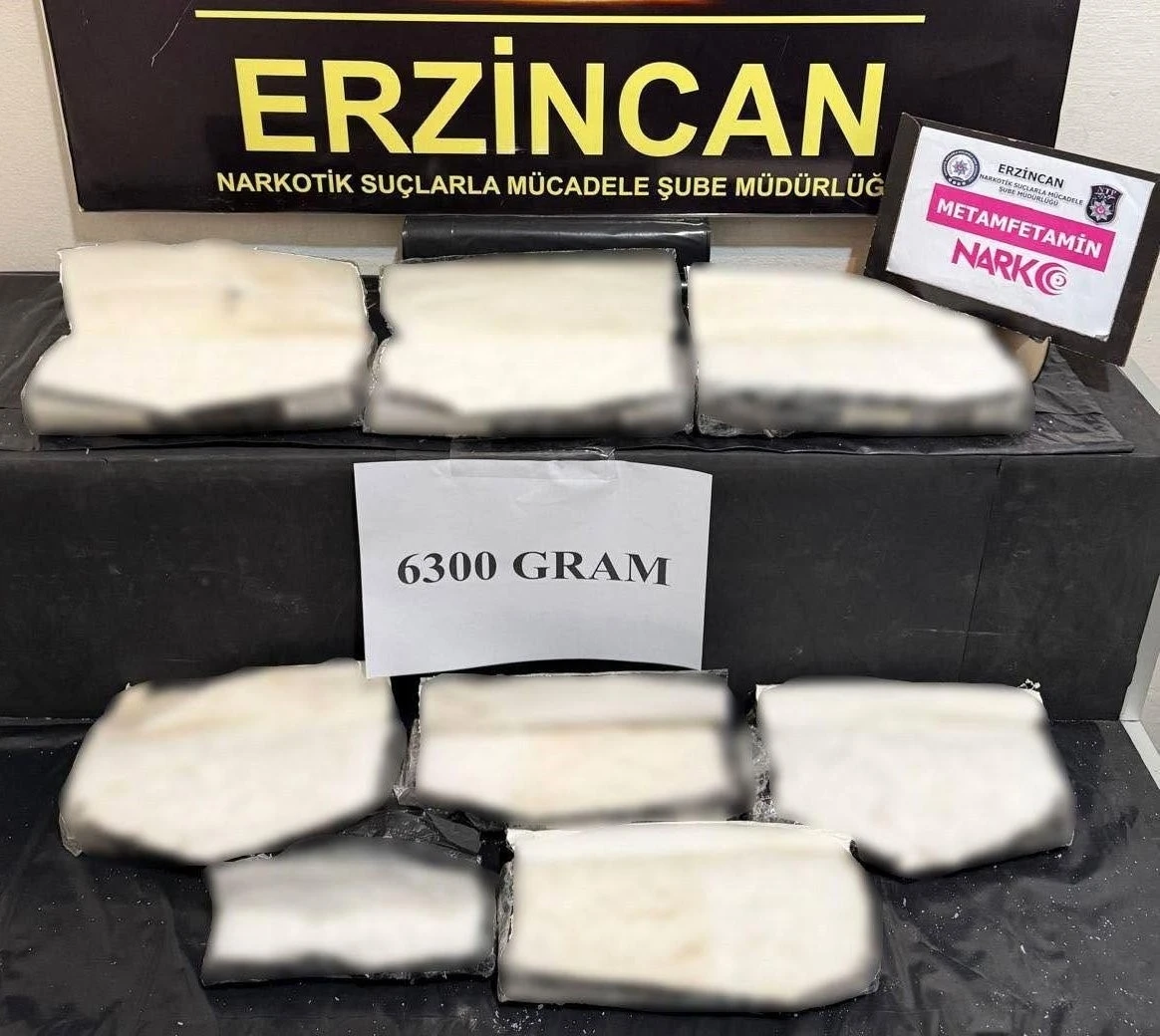 Erzincan’da 6 kilo 300 gram metamfetamin ele geçirildi
