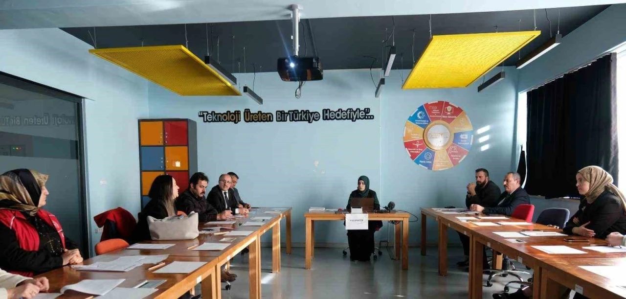 Erzincan&rsquo;da deneyap &ccedil;alıştayı ile gen&ccedil;lere teknoloji vurgusu

