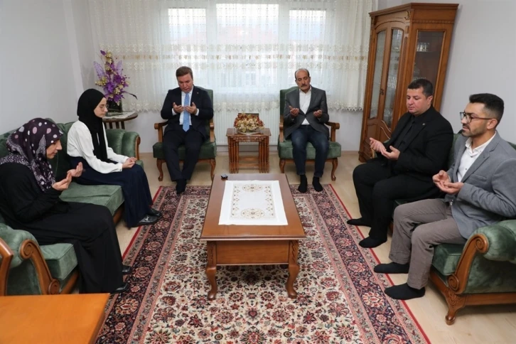 Erzincan&rsquo;da şehit aileleri ziyaret edildi
