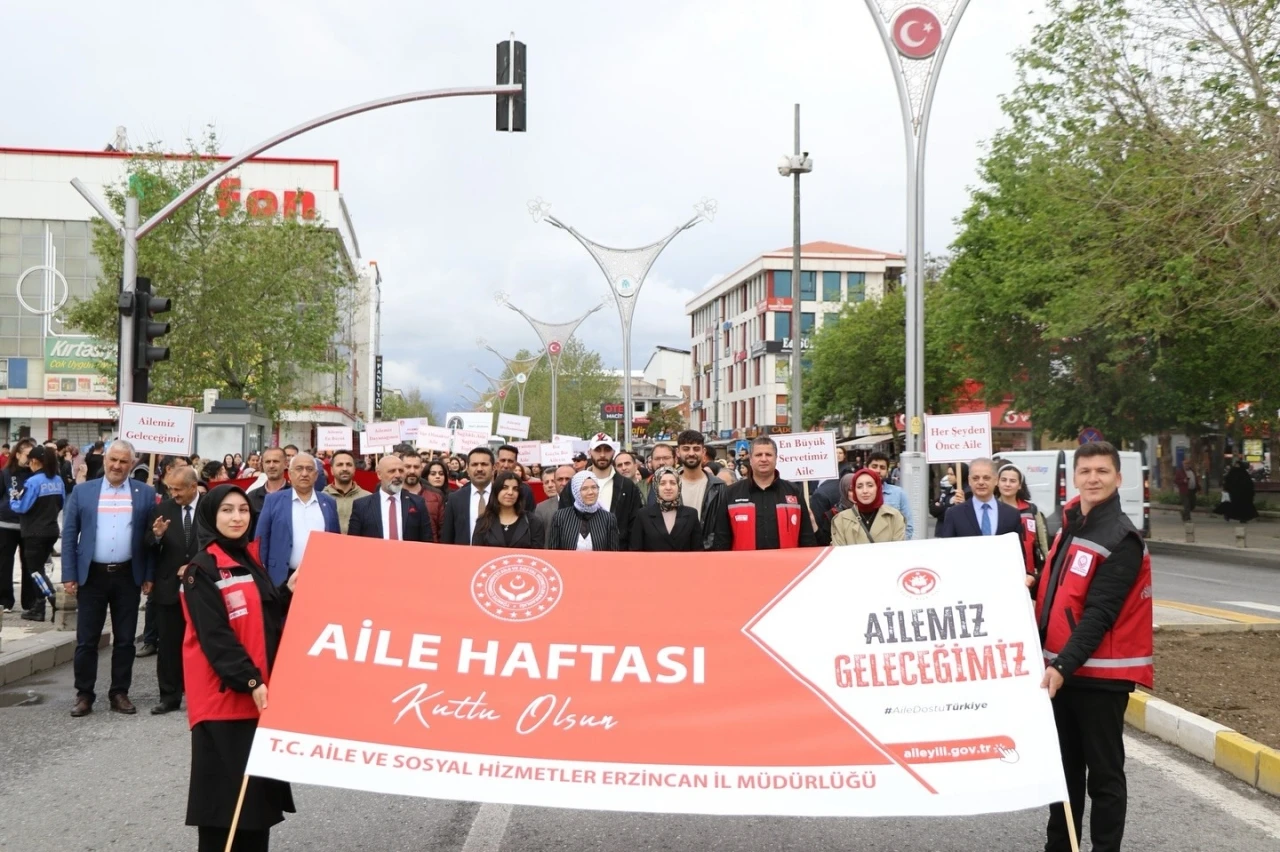 Erzincan’da Uluslararası Aile Gününü Coşkuyla kutlandı
