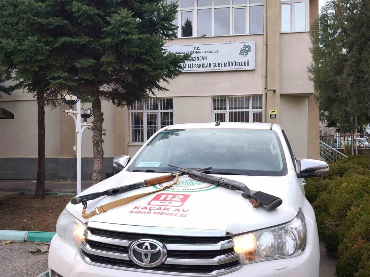 Erzincan&rsquo;da yaban ke&ccedil;isini vuran 3 kişiye 975 bin TL ceza
