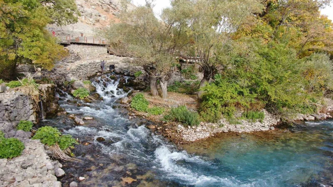 Erzincan İdare Mahkemesi, Munzur Gözelerinin koruma statüsünü düşüren kararı iptal etti
