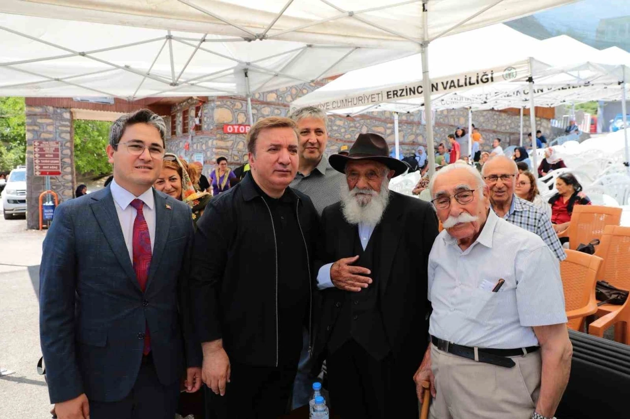 Erzincan’ın Kemaliye ilçesinde ’Hıdır Abdal Sultan’ı Anma Töreni’ düzenlendi
