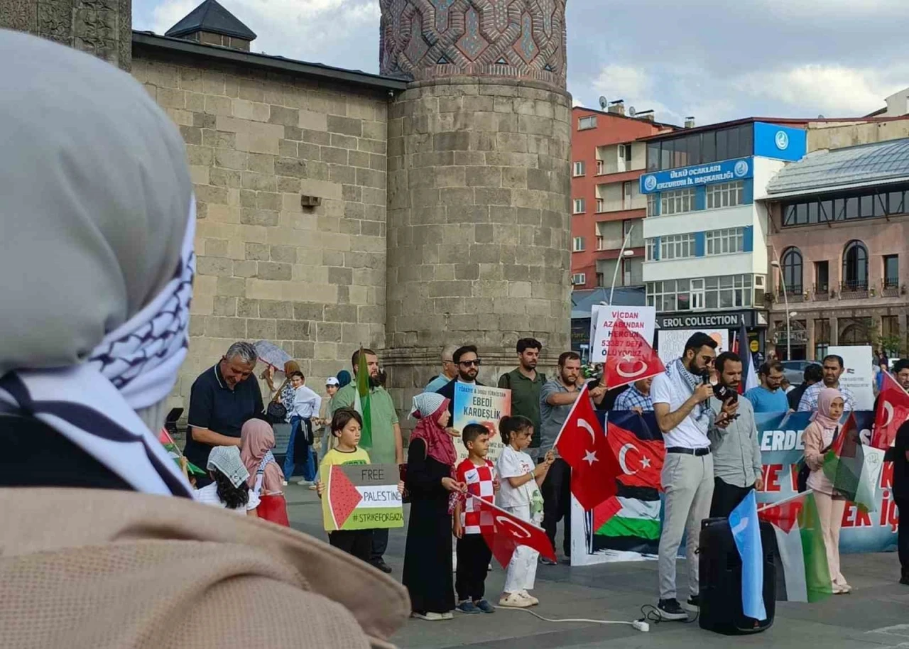 Erzurum’da 88 haftadır kesintisiz süren sessiz yürüyüş
