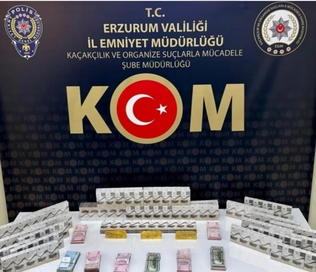 Polis Baskınında Servet &Ccedil;ıktı 3 Kilo K&uuml;l&ccedil;e Altın Ele Ge&ccedil;ti