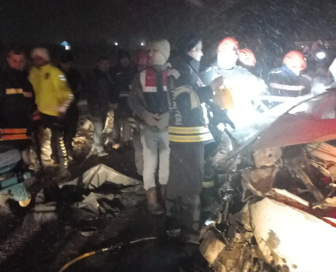 Erzurum&rsquo;da trafik kazasında vefat edenleri kimlikleri belli oldu
