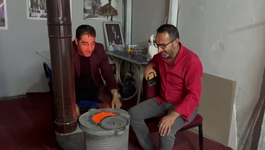 Erzurumlular temmuz ayında soba yaktı
