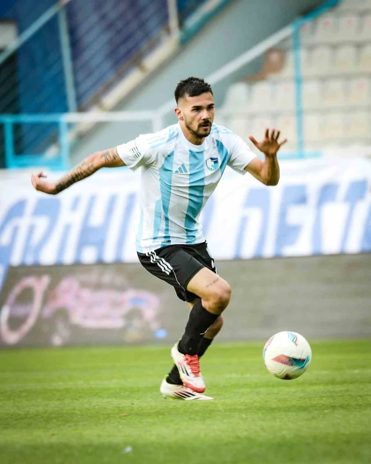 Erzurumspor FK&rsquo;da &uuml;&ccedil; isimle yollar ayrıldı
