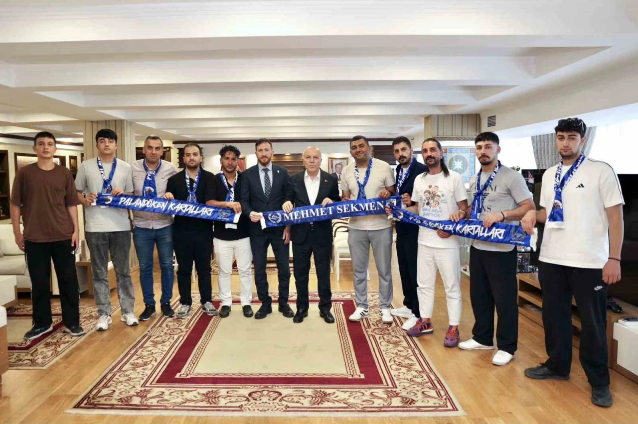 Erzurumspor taraftar gruplarından Başkan Sekmen&rsquo;e ziyaret
