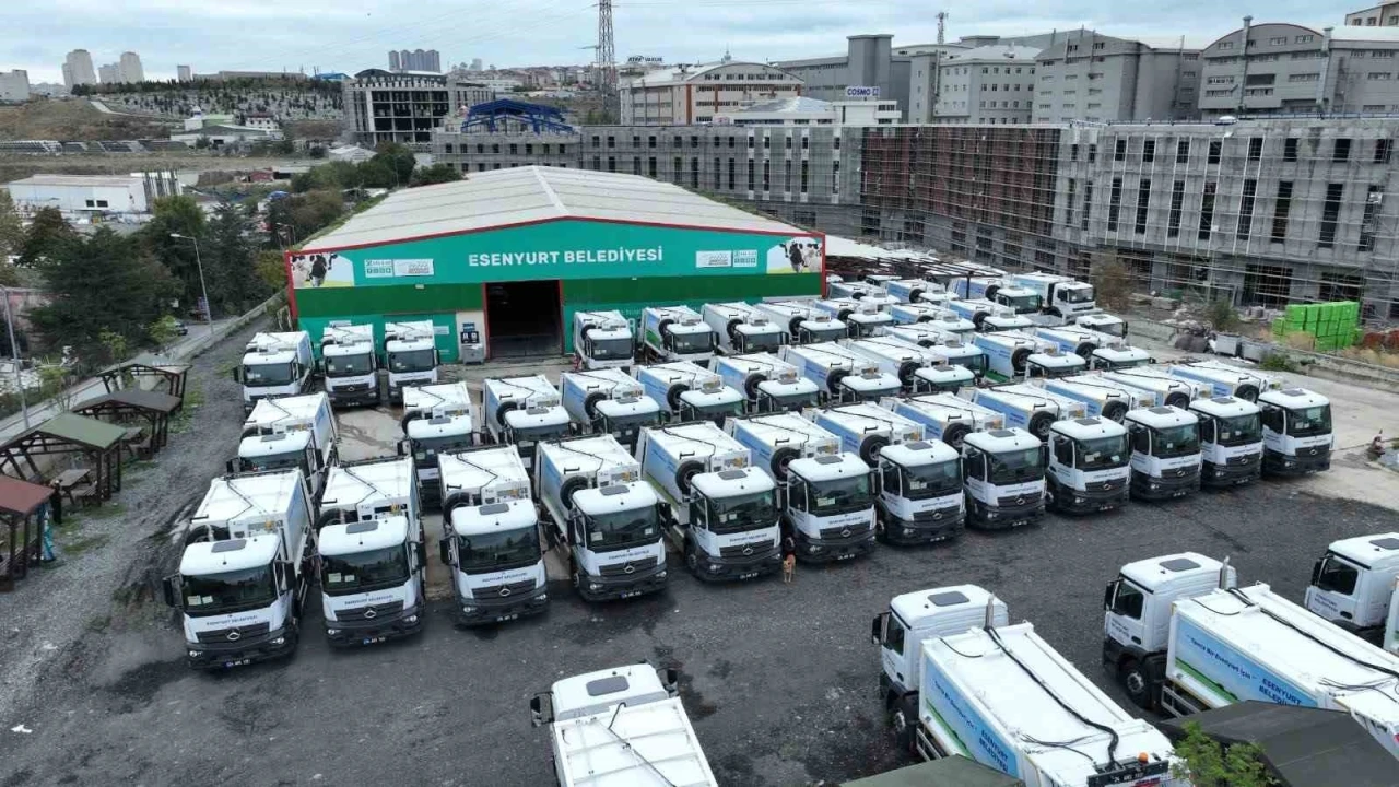 Esenyurt Belediyesi ara&ccedil; kiralama ihalesini yalanladı
