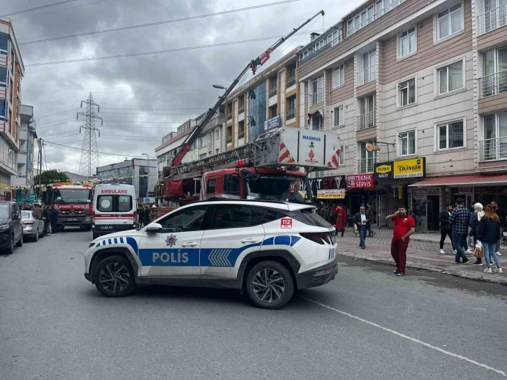 Esenyurt’ta elektrik hattında patlama: 1 yaralı
