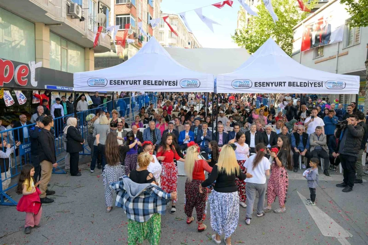 Esenyurt’ta Hıdırellez coşkuyla kutlandı
