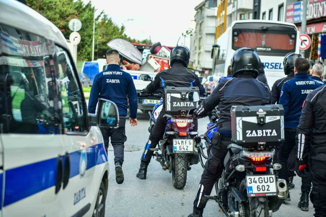 Esenyurt&rsquo;ta kaldırım işgaline ge&ccedil;it yok
